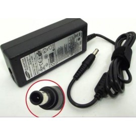 Блок питания ноутбука 19V 4.7A 5.0/3.0 mm со штырьком для Samsung LP-588